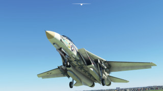 F-14B is landing